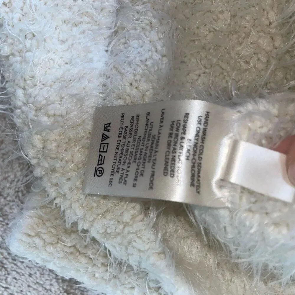 Free People Cream Soft Knit V-Neck Sweater | Sz S